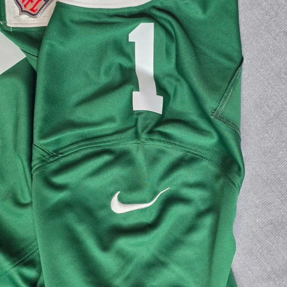 Nike channel unstoppable